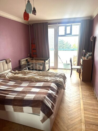 Satılır 3 otaqlı köhnə tikili 49 m², Nizami m., photo 1 from 15