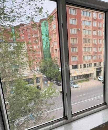 Продаётся 2-комн. вторичка 60 м², м. Гянджлик, photo 7 from 8