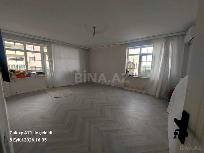 Продаётся 3-комн. вторичка 100 м², м. 8 ноября, photo 3 from 13