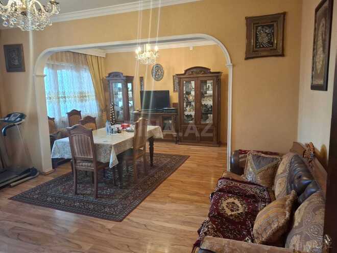 Satılır 5 otaqlı köhnə tikili 120 m², Azadlıq Prospekti m., photo 3 from 10
