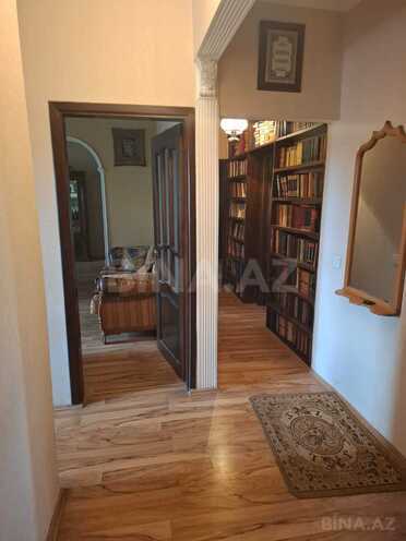 Satılır 5 otaqlı köhnə tikili 120 m², Azadlıq Prospekti m., photo 5 from 10