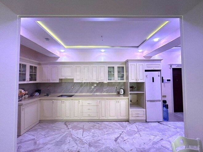 İcarəyə verilir 2 otaqlı yeni tikili 110 m², 28 May m., photo 12 from 14