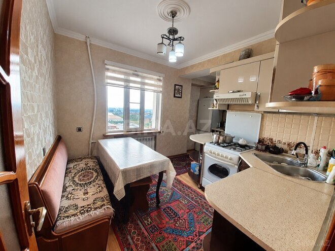 Продается 3-комн. вторичка 85 м², м. Кара Караев, photo 10 from 14