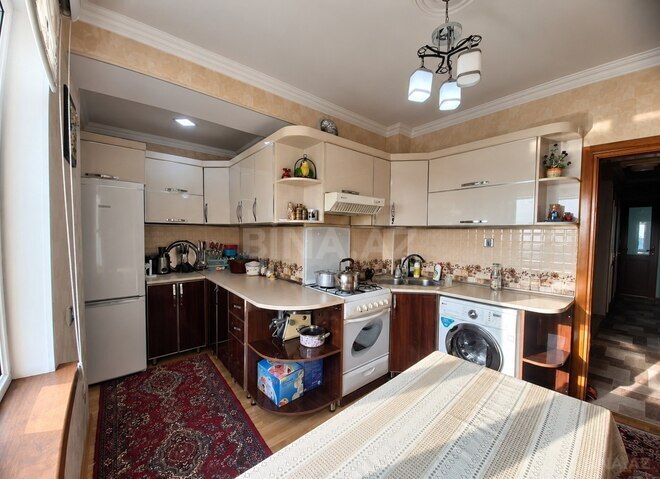 Продается 3-комн. вторичка 85 м², м. Кара Караев, photo 11 from 14