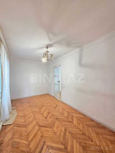 Продаётся 2-комн. вторичка 55 м², м. Элмляр Академиясы, photo 5 from 16