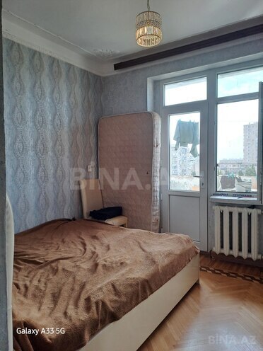 Satılır 3 otaqlı köhnə tikili 85 m², Xalqlar Dostluğu m., photo 5 from 8