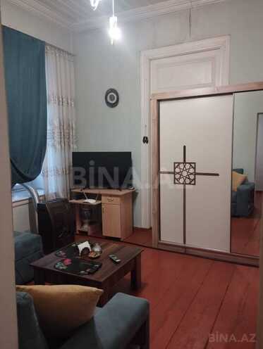 Satılır 2 otaqlı köhnə tikili 60 m², Nizami m., photo 4 from 9