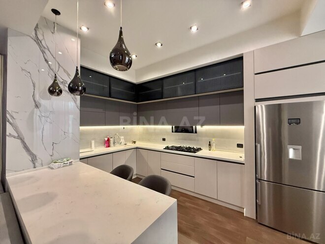 Сдается 3-комн. новостройка 130 м², м. Низами, photo 4 from 31