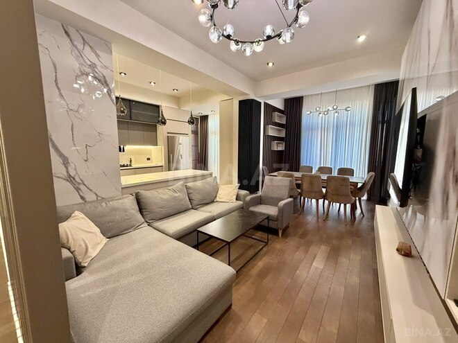 Сдается 3-комн. новостройка 130 м², м. Низами, photo 3 from 31