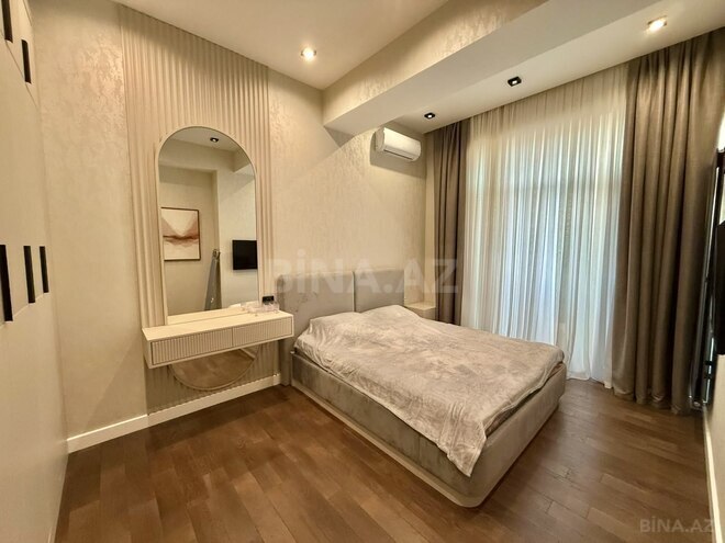 Сдается 3-комн. новостройка 130 м², м. Низами, photo 13 from 31