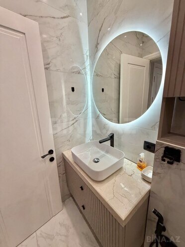 Сдается 3-комн. новостройка 130 м², м. Низами, photo 17 from 31