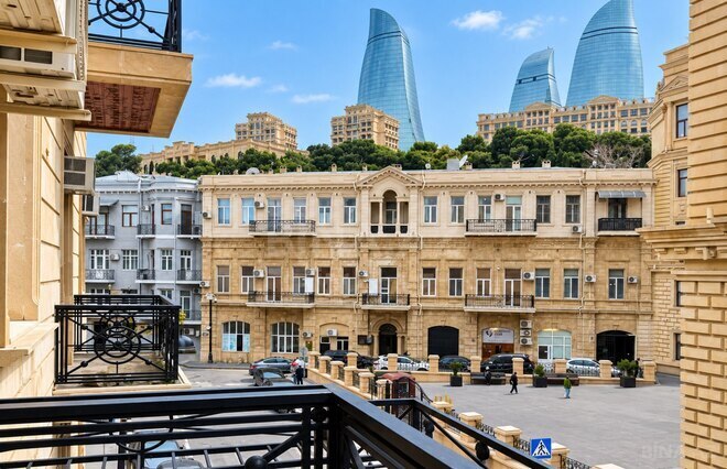 Satılır 4 otaqlı köhnə tikili 120 m², İçəri Şəhər m., photo 3 from 22