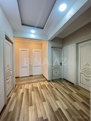 Satılır 3 otaqlı köhnə tikili 70 m², Hövsan q., photo 1 from 21