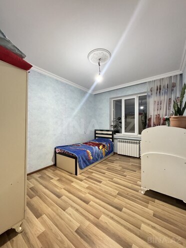 Satılır 3 otaqlı köhnə tikili 70 m², Hövsan q., photo 19 from 21