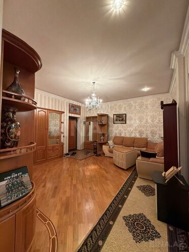 Продаётся 3-комн. вторичка 170 м², м. Шах Исмаил Хатаи, photo 7 from 15