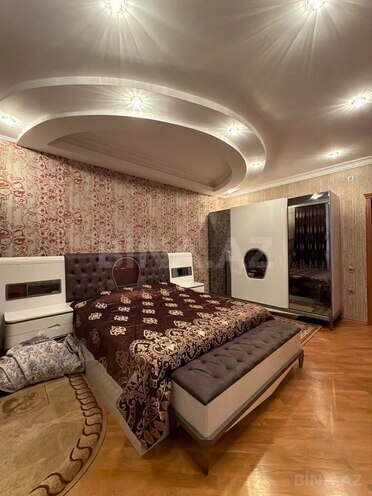 Продаётся 3-комн. вторичка 170 м², м. Шах Исмаил Хатаи, photo 1 from 15