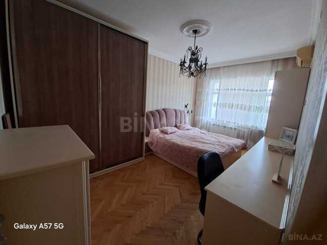 Продаётся 3-комн. вторичка 85 м², м. Нефтчиляр, photo 3 from 18