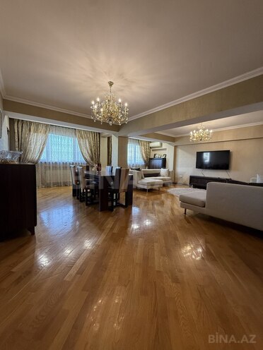 Satılır 5 otaqlı köhnə tikili 190 m², Nəsimi r., photo 5 from 32