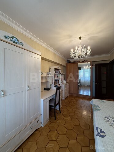 Satılır 5 otaqlı köhnə tikili 190 m², Nəsimi r., photo 26 from 32