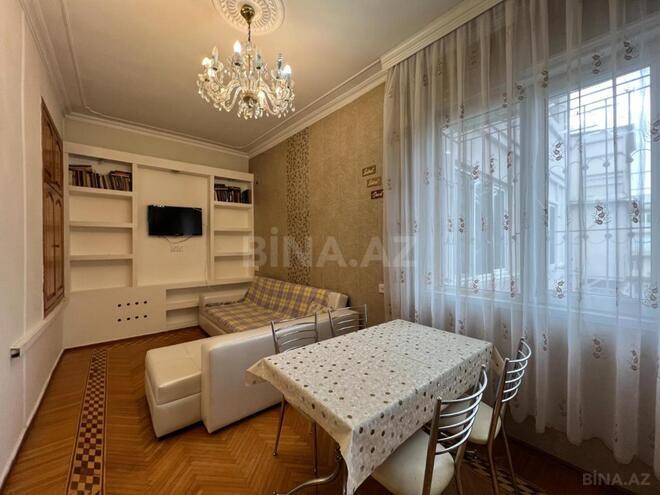 Сдаётся 4-комн. вторичка 100 м², м. Шах Исмаил Хатаи, photo 1 from 13
