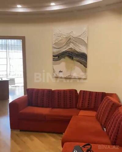 Сдаётся 2-комн. новостройка 100 м², м. Элмляр Академиясы, photo 3 from 6