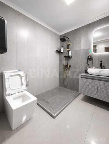 Satılır 3 otaqlı köhnə tikili 120 m², 28 May m., photo 15 from 17