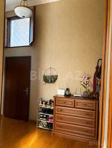 Satılır 3 otaqlı köhnə tikili 120 m², 28 May m., photo 4 from 17
