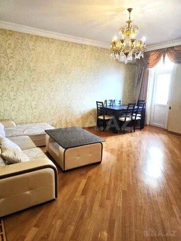 Продаётся 3-комн. новостройка 130 м², м. Низами, photo 3 from 9