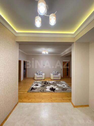 İcarəyə verilir 4 otaqlı yeni tikili 200 m², İnşaatçılar m., photo 13 from 25