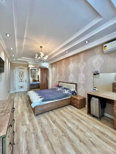 Продаётся 5-комн. новостройка 263 м², м. Ахмедлы, photo 10 from 19