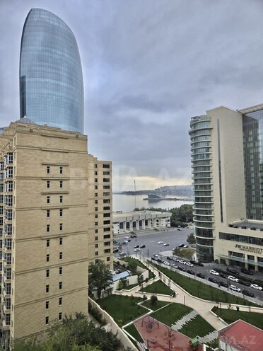 Сдается 2-комн. новостройка 75 м², Сабаильский р., photo 1 from 13