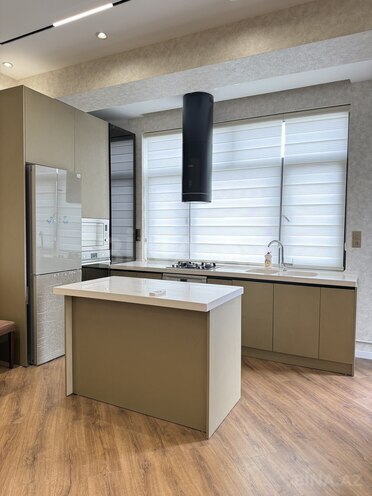 Сдаётся 2-комн. новостройка 75 м², м. 28 мая, photo 7 from 18