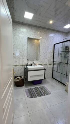 Продаётся 4-комн. вторичка 110 м², м. Нариман Нариманов, photo 13 from 17
