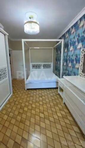 Продаётся 4-комн. вторичка 110 м², м. Нариман Нариманов, photo 10 from 17