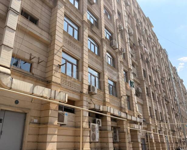 Продаётся 4-комн. вторичка 110 м², м. Нариман Нариманов, photo 17 from 19