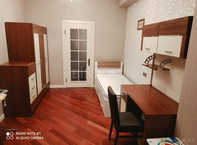 Сдаётся 3-комн. новостройка 147 м², м. Низами, photo 12 from 17