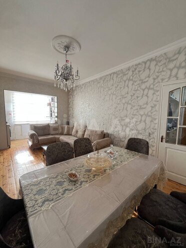 Продаётся 2-комн. вторичка 40 м², м. Ази Асланов, photo 4 from 10