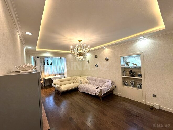 Satılır 3 otaqlı köhnə tikili 86 m², Gənclik m., photo 1 from 18