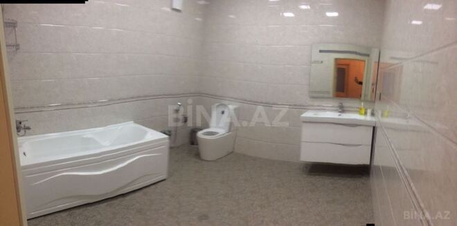 Сдаётся 3-комн. новостройка 160 м², м. Низами, photo 16 from 18