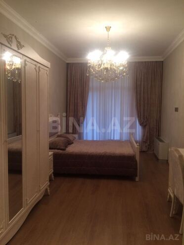 Сдаётся 3-комн. новостройка 160 м², м. Низами, photo 6 from 18
