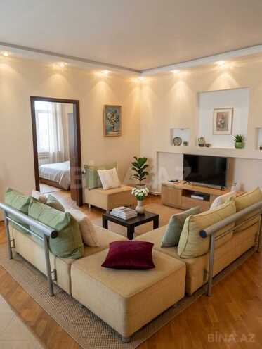 İcarəyə verilir 2 otaqlı yeni tikili 81 m², Elmlər Akademiyası m., photo 1 from 6