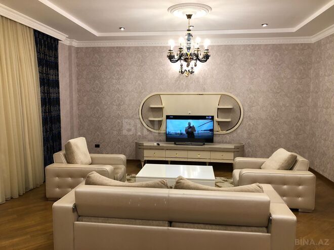 Сдаётся 3-комн. новостройка 204 м², м. Элмляр Академиясы, photo 1 from 21