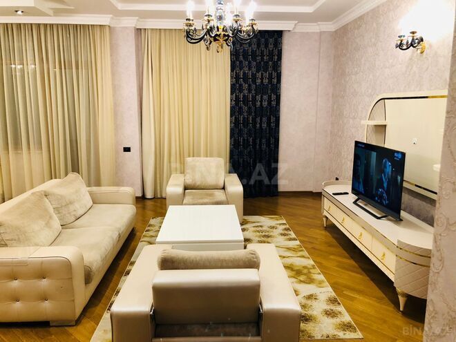 Сдаётся 3-комн. новостройка 204 м², м. Элмляр Академиясы, photo 5 from 21