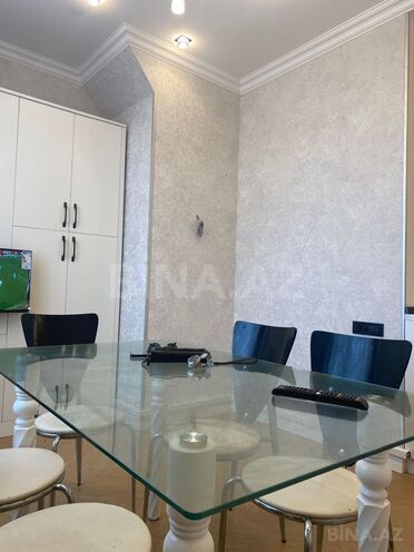 İcarəyə verilir 2 otaqlı köhnə tikili 70 m², Sahil m., photo 9 from 22