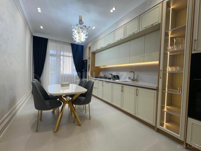 Сдаётся 4-комн. новостройка 178 м², м. Низами, photo 10 from 21