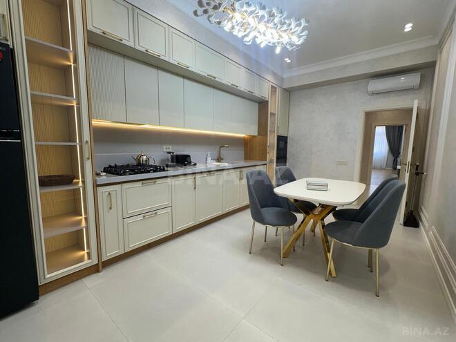 Сдаётся 4-комн. новостройка 178 м², м. Низами, photo 9 from 21