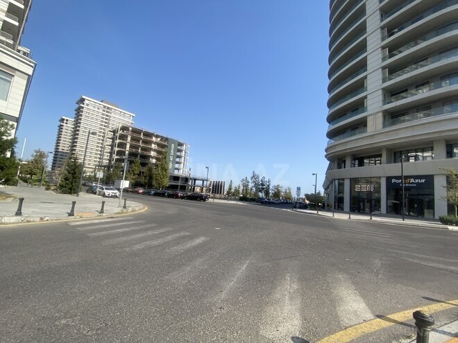 Satılır  obyekt 270 m², Xətai r., photo 1 from 8
