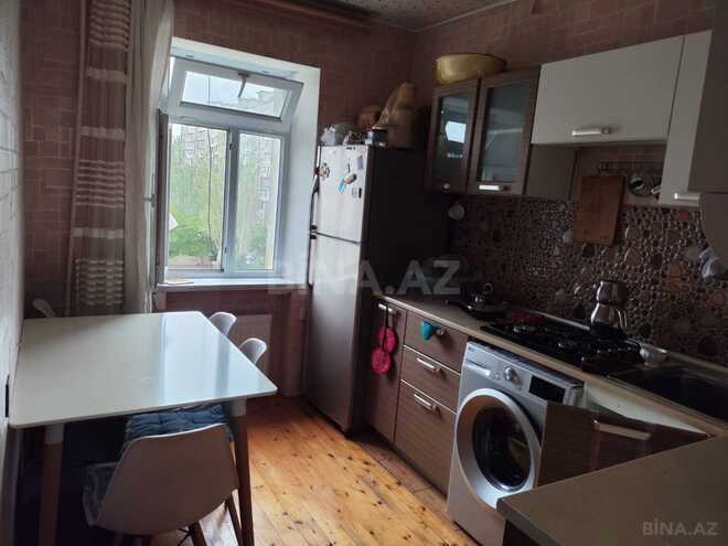 Продаётся 2-комн. вторичка 49 м², м. Халглар Достлугу, photo 4 from 12