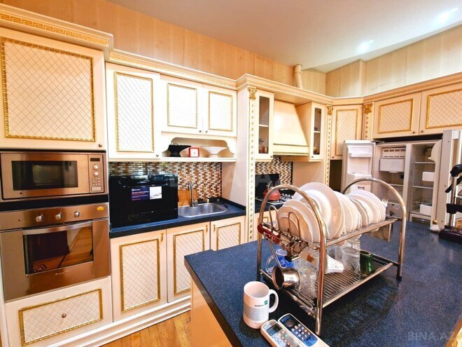 Сдаётся 7-комн. дом/дача 730 м², м. Насими, photo 11 from 32