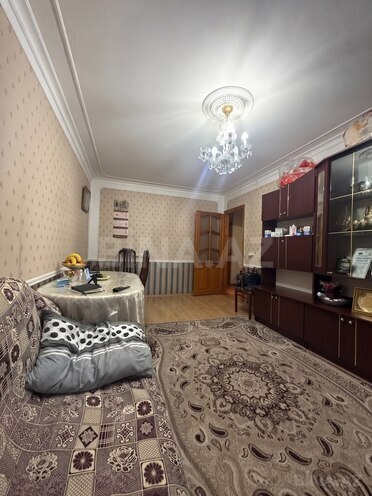 Продаётся 3-комн. вторичка 65 м², м. Халглар Достлугу, photo 1 from 14